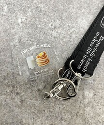 fredy emue | 【JoliJoli/ジョリジョリ】プリントシートスマホストラップS(スマホグッズ)