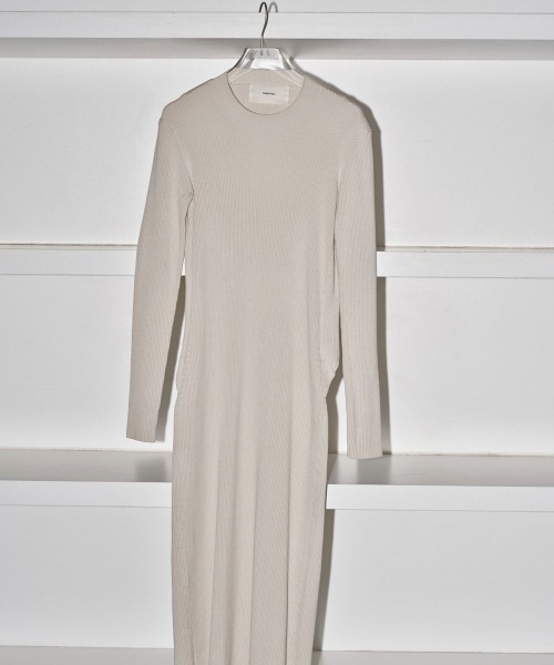 TODAYFUL（トゥデイフル）の「TODAYFUL Backlayered Knit Dress バック 