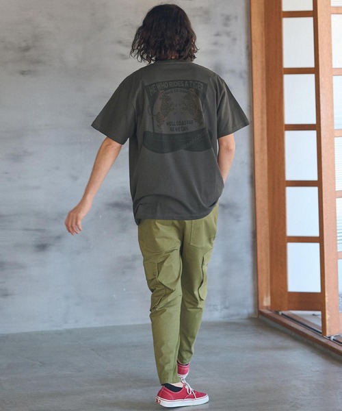 CAMBIO(カンビオ)の「mt8939- スタンダードシルエットプリントTシャツ(Tiger)(Tシャツ/カットソー・メンズ・グレー/ホワイト/スミクロ・S/M/L/XL)」の21枚目の写真