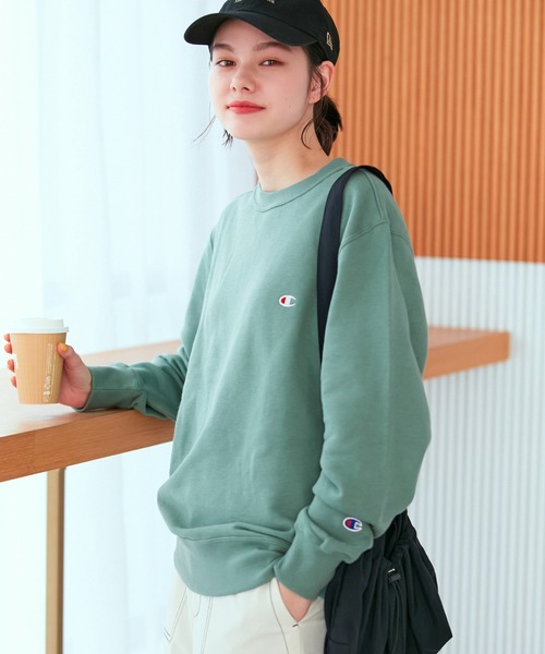 Champion(チャンピオン)の「【Champion/チャンピオン】裏毛クルーネックスウェット(スウェット・レディース・ホワイト系その他5/ブルー系その他5/ベージュ/グリーン系その他・M/L)」の5枚目の写真