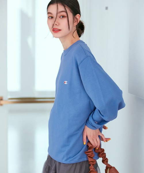 Champion(チャンピオン)の「【Champion/チャンピオン】裏毛クルーネックスウェット(スウェット・レディース・ホワイト系その他5/ブルー系その他5/ベージュ/グリーン系その他・M/L)」の12枚目の写真