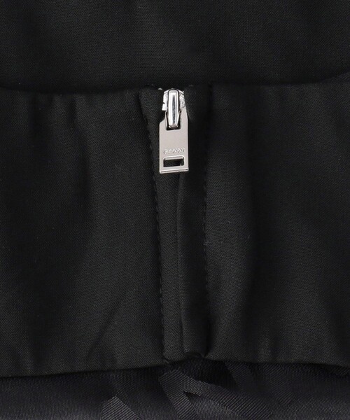 GANNI（ガニー）の「GANNI/ガニー BLACK DRAPEY MELANGE SLEEVELESS / F8675_099 / ドレープメランジビスチェ / リボンビスチェ（キャミソール・レディース・ブラック・36）」の3枚目の写真