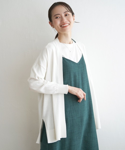 ikka（イッカ）の「【洗濯機で洗える／吸水速乾】洗えるさらっとカーディガン【UVカット】（カーディガン/ボレロ・レディース・ブラック/オフホワイト/ライトグレー/オレンジ/ネイビー・M/L/S）」の2枚目の写真