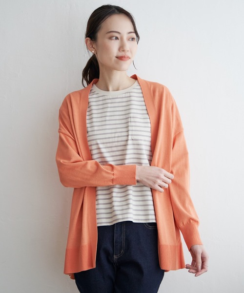 ikka（イッカ）の「【洗濯機で洗える／吸水速乾】洗えるさらっとカーディガン【UVカット】（カーディガン/ボレロ・レディース・ブラック/オフホワイト/ライトグレー/オレンジ/ネイビー・M/L/S）」の5枚目の写真