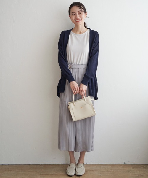 ikka（イッカ）の「【洗濯機で洗える／吸水速乾】洗えるさらっとカーディガン【UVカット】（カーディガン/ボレロ・レディース・ブラック/オフホワイト/ライトグレー/オレンジ/ネイビー・M/L/S）」の12枚目の写真