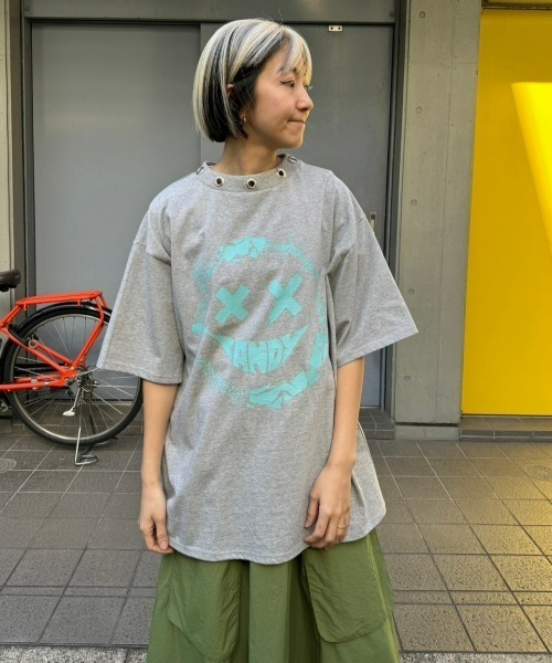 Candy stripper MEDLEY SMILE BIG Tシャツ Candy Stripper（キャンディストリッパー）の「MEDLEY SMILE BIG