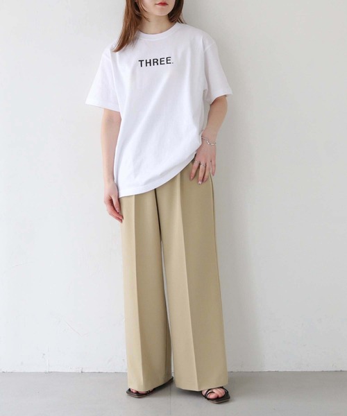 HER CLOSET(ハークローゼット)の「【HER CLOSET】WEB限定THREEロゴTシャツ WEB LIMITED THREE LOGO T-SHIRT(Tシャツ/カットソー・レディース・ブラック系その他/ホワイト系その他/ホワイト/ブラック・S/L/M)」の11枚目の写真