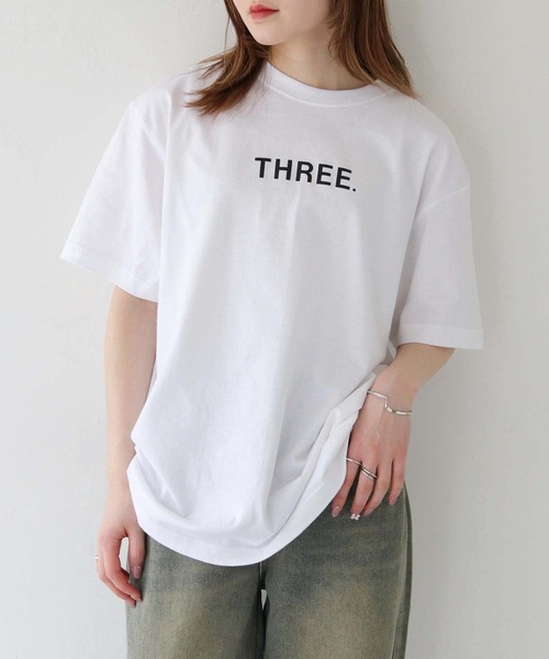 HER CLOSET(ハークローゼット)の「【HER CLOSET】WEB限定THREEロゴTシャツ WEB LIMITED THREE LOGO T-SHIRT(Tシャツ/カットソー・レディース・ブラック系その他/ホワイト系その他/ホワイト/ブラック・S/L/M)」の15枚目の写真