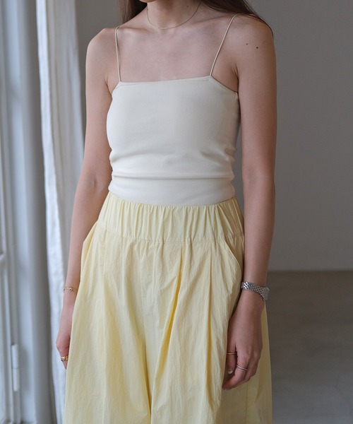 AKTE（アクテ）の「カップインナローストラップキャミソール（キャミソール・レディース・ホワイト/ブラック・FREE）」の6枚目の写真