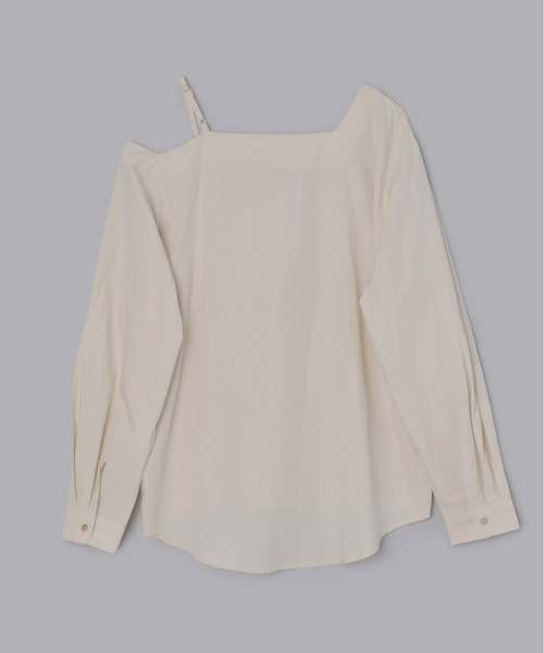 Olu.（オルドット）の「アシンメトリーショルダーブラウス（シャツ/ブラウス・レディース・ライム/ホワイト/ライトブルー/ブルー/ベージュ・FREE）」の16枚目の写真