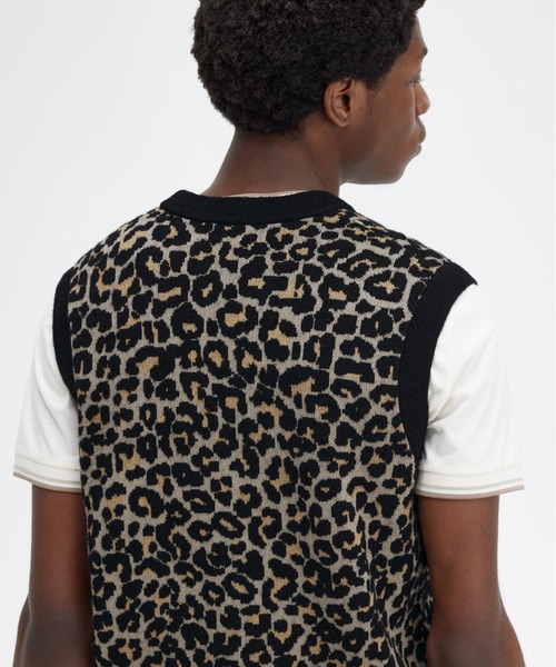 FREDPERRY 豹柄ベスト FRED PERRY（フレッドペリー）の「Leopard Jacquard Knitted