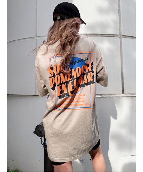 GYDA（ジェイダ）の「sol poniendose en el mar BIG Tシャツ（Tシャツ/カットソー・レディース・オフホワイト/ベージュ/ブラック・FREE）」の15枚目の写真