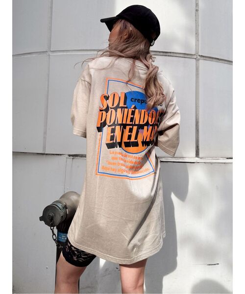 GYDA（ジェイダ）の「sol poniendose en el mar BIG Tシャツ（Tシャツ/カットソー・レディース・オフホワイト/ベージュ/ブラック・FREE）」の5枚目の写真