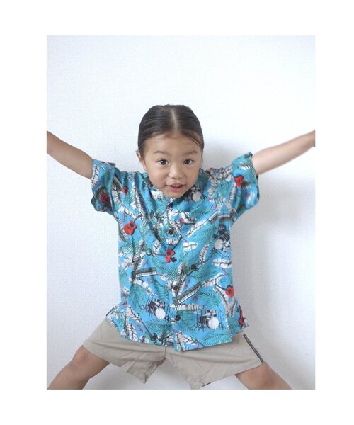 BREEZE（ブリーズ）の「【20周年】HY×BREEZE　HY総柄シャツ（シャツ/ブラウス・キッズ・レッド/ターコイズブルー・150/140/120/100）」の4枚目の写真