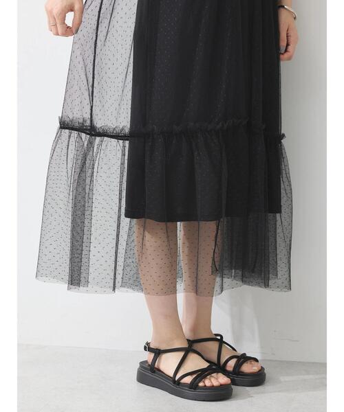 earth music&ecology(アースミュージックアンドエコロジー)の「ドットチュールキャミワンピース(ワンピース・レディース・ライトグレー/ブラック・FREE)」の17枚目の写真
