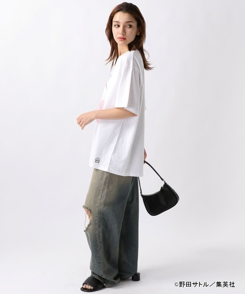 FOREVER 21(フォーエバー トゥエンティーワン)の「【ヤングジャンプ45周年】ゴールデンカムイTシャツ1(Tシャツ/カットソー・レディース・ホワイト・SMALL/LARGE)」の2枚目の写真