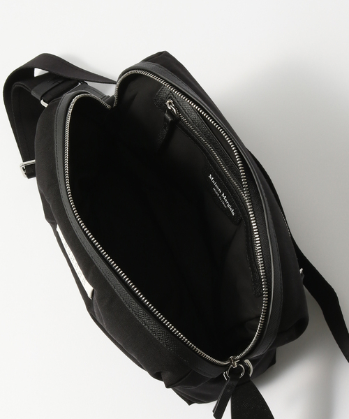 Maison Margiela(メゾンマルジェラ)の「Maison Margiela(メゾン マルジェラ) Glam Slam Camera Bag SB2WG0010/P1511(ショルダーバッグ・メンズ・ブラック・FREE)」の5枚目の写真