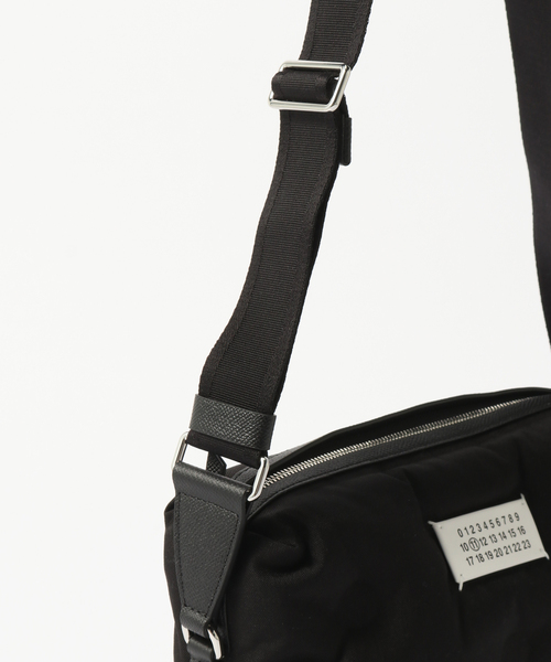 Maison Margiela(メゾンマルジェラ)の「Maison Margiela(メゾン マルジェラ) Glam Slam Camera Bag SB2WG0010/P1511(ショルダーバッグ・メンズ・ブラック・FREE)」の16枚目の写真