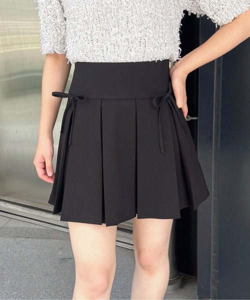 INGNI（イング）の「リボンボックスプリーツスカパン／Ｂ（スカート・レディース・ブラック/グレー・FREE）」の4枚目の写真