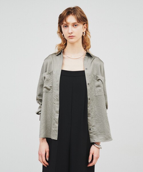 cloenc（クロエンス）の「◆【手洗い可】ヴィンテージサテンシャツ（シャツ/ブラウス・レディース・ブラック系2/ナチュラル/グレー/ライトブルー・02/01）」の3枚目の写真