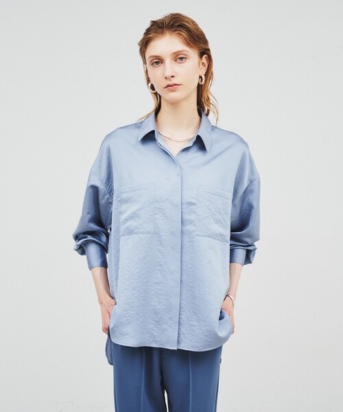 cloenc（クロエンス）の「◆【手洗い可】ヴィンテージサテンシャツ（シャツ/ブラウス・レディース・ブラック系2/ナチュラル/グレー/ライトブルー・02/01）」の4枚目の写真