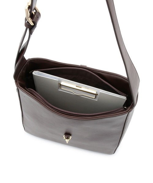 VIS（ビス）の「【A4収納】ホーボーバッグ（トートバッグ・レディース・キナリ/ダークブラウン/ブラック・FREE）」の16枚目の写真