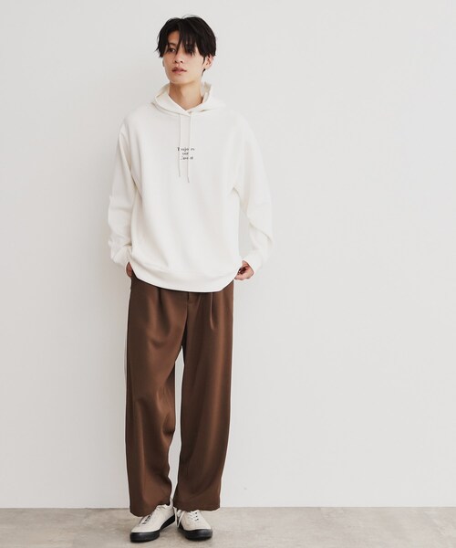 THE SHOP TK （ザ ショップ ティーケー ）の「◆プリントダンボールパーカー ビッグシルエット／ユニセックス（パーカー・メンズ・オフホワイト/ホワイト系3/チャコールグレー/レンガ/モスグリーン/ベージュ・02/03/04）」の9枚目の写真