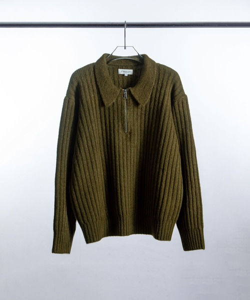ZIP FIVE -White Line-（ジップファイブホワイトライン）の「【White Line】 コンパクト ハーフジップ ニット / 短丈 ニット（ニット/セーター・メンズ・オレンジ/オフホワイト/グレー/グレイッシュベージュ/オリーブ/ブラック・MEDIUM/LARGE/X-LARGE）」の5枚目の写真