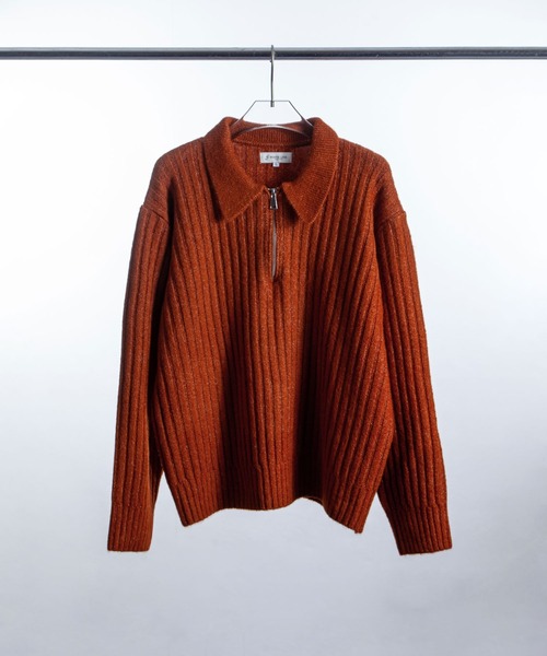 ZIP FIVE -White Line-（ジップファイブホワイトライン）の「【White Line】 コンパクト ハーフジップ ニット / 短丈 ニット（ニット/セーター・メンズ・オレンジ/オフホワイト/グレー/グレイッシュベージュ/オリーブ/ブラック・MEDIUM/LARGE/X-LARGE）」の6枚目の写真