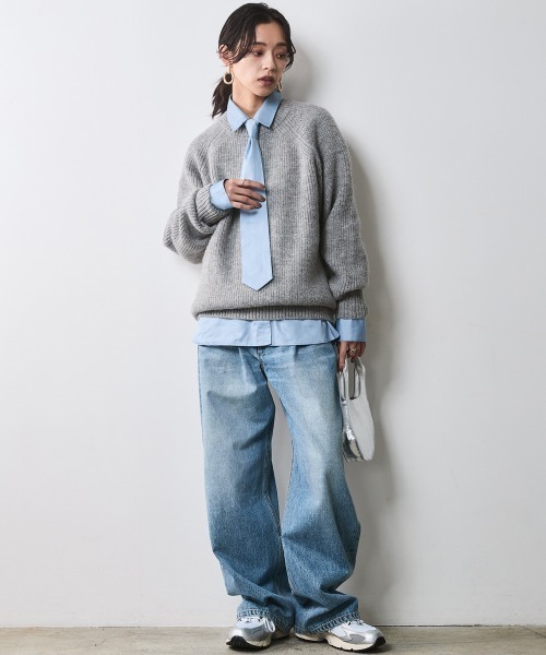 CHIC STYLE(シックスタイル)の「綿100%ネクタイ付シャツ <大きいサイズ有>シックスタイル (シャツ/ブラウス・レディース・ブルー/サーモンピンク・3L/LL/L/M/5L/4L)」の6枚目の写真