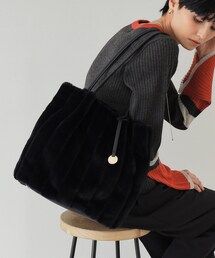 OPAQUE.CLIP | 【A4サイズ対応／マチ付き】ストライプフェイクファートートバッグ(ショルダーバッグ)