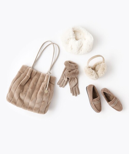 OPAQUE.CLIP（オペークドットクリップ）の「◆【A4サイズ対応/マチ付き】ストライプフェイクファートートバッグ（ショルダーバッグ・レディース・ベージュ/グレー/アイボリー/ブラック/ブラウン系・00）」の20枚目の写真