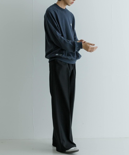 Russell Athletic（ラッセルアスレティック）の「『別注』RUSSELL ATHLETIC×URBAN RESEARCH　Athleo SWEAT（スウェット・メンズ・ブラック/チャコールグレー/ホワイト・LARGE/MEDIUM）」の21枚目の写真