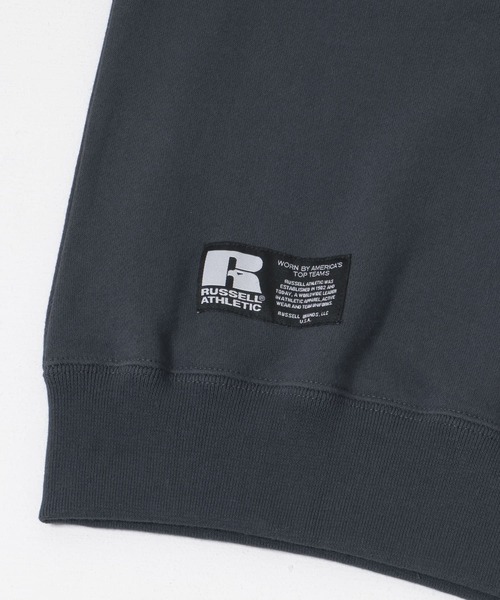 Russell Athletic（ラッセルアスレティック）の「『別注』RUSSELL ATHLETIC×URBAN RESEARCH　Athleo SWEAT（スウェット・メンズ・ブラック/チャコールグレー/ホワイト・LARGE/MEDIUM）」の16枚目の写真