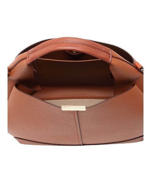 SUIT SQUARE（スーツスクエア）の「WEB限定 ハンドバッグ 型押しフェイクレザー（ハンドバッグ・レディース・アイボリー/ブラウン/グリーン・F）」の16枚目の写真