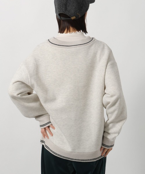 LAKOLE（ラコレ）の「裏起毛パネル切替プルオーバー / 150912（スウェット・レディース・チャコールグレー/ネイビー/オートミール・FREE）」の18枚目の写真