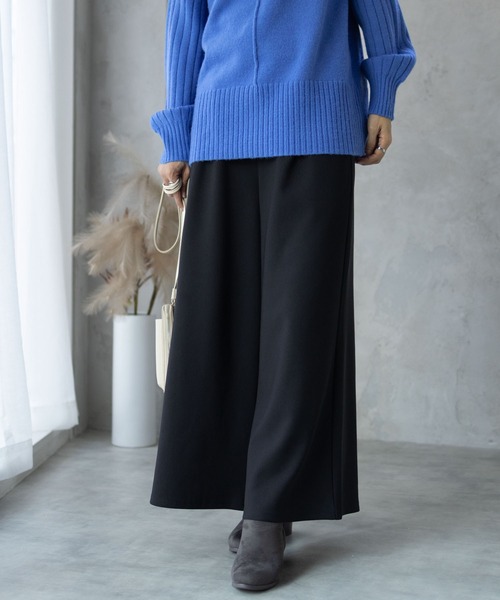 NAVY（ネイビー）の「【ｎAvy】裏側フリース ボンディングワイドテーパードパンツ（その他パンツ・レディース・ブラック/ネイビー/オレンジ/チャコール・M/L）」の2枚目の写真