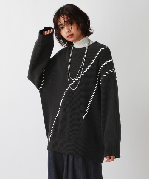 PAGEBOY(ページボーイ)の「ハンドステッチMIXアミプルオーバー(ニット/セーター・レディース・ネイビー/ブラック/オフホワイト・FREE)」の3枚目の写真