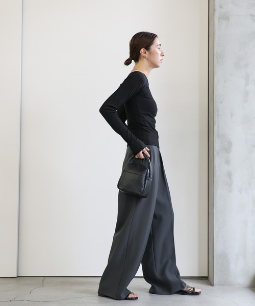 machatt 23SSオフショルダートップス オフショルダートップス（ブラック） | MACHATT ONLINE STORE
