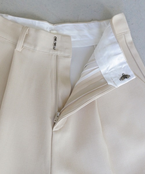 CLEIO（クレイオ）の「【CLEIO】ベルト付き　ハイウエストショートタックパンツ（その他パンツ・レディース・モカ/ベージュ/チャコールグレー/アイボリー/ブラック・FREE）」の12枚目の写真