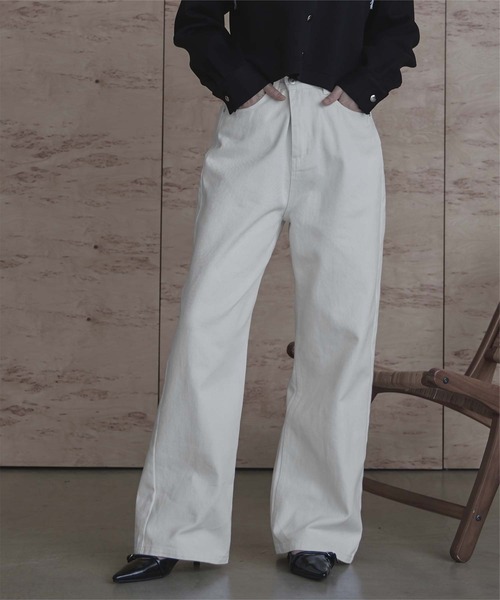 miette（ミエット）の「ワイドデニムパンツ（デニムパンツ・レディース・ブラウン/ライトブルー/ライトグレー/オフホワイト・S/M）」の2枚目の写真