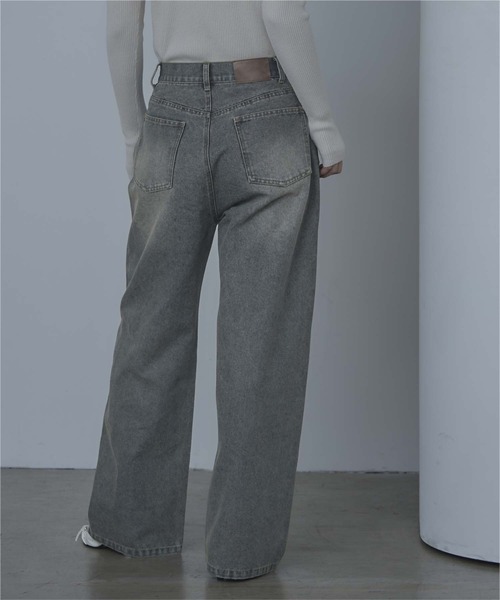 miette（ミエット）の「ワイドデニムパンツ（デニムパンツ・レディース・ブラウン/ライトブルー/ライトグレー/オフホワイト・S/M）」の11枚目の写真