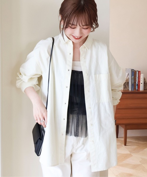 AMERICAN HOLIC(アメリカンホリック)の「UVカットリサイクルコットンオックスシャツ(シャツ/ブラウス・レディース・オフホワイト/サックスブルー/イエロー/オレンジ/ピンク系その他/グリーン系その他3/ブルー系その他7/イエロー系その他2・M/L)」の6枚目の写真