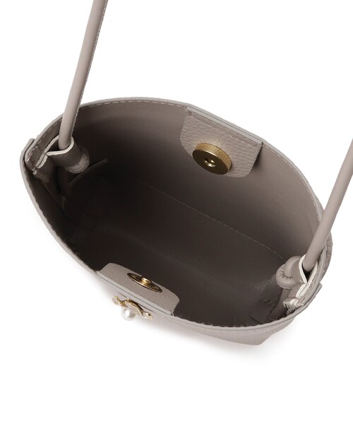 index（インデックス）の「【クリアポケット付】フラワーパーツ合皮ミニショルダーバッグ（ショルダーバッグ・レディース・グレー/ブラック/ベージュ・00）」の17枚目の写真