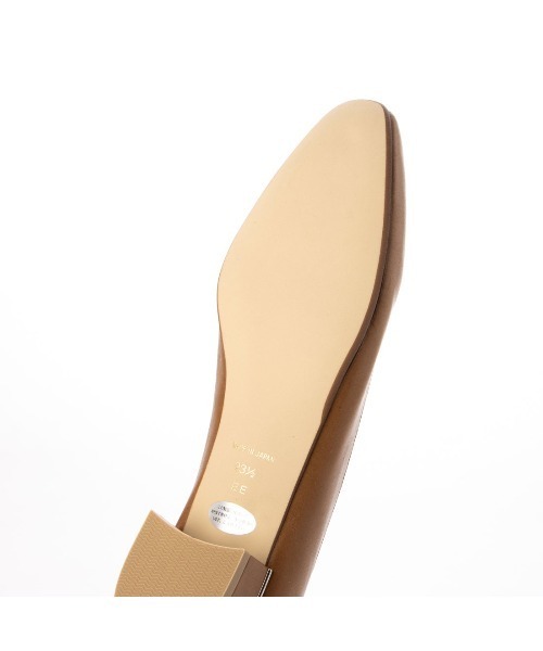 Riz raffinee（リズラフィーネ）の「センターシームパンプス（パンプス・レディース・ブラウン/アイボリー/ブラック・23cm/24.5cm/24cm/23.5cm/22.5cm）」の22枚目の写真