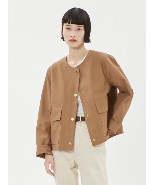 Barbour（バブアー）の「ラウンド ノーカラー ライトウェイト ジャケット"Japan Exclusive"（ノーカラージャケット・レディース・ブラック/ベージュ/ライトベージュ・SMALL/MEDIUM）」の13枚目の写真