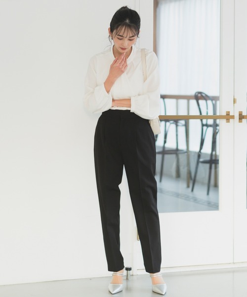 CELEN(セレン)の「【洗える/防シワ加工/UV加工/花粉防止】タックボウタイブラウス 長袖(シャツ/ブラウス・レディース・ホワイト/ブルー/ピンクベージュ・L/M/S)」の15枚目の写真