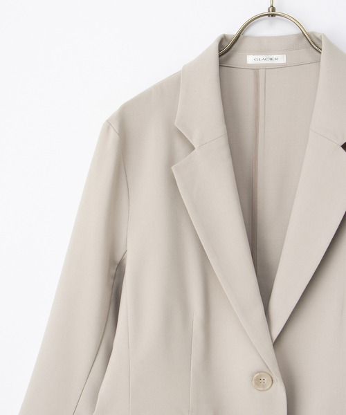 Honeys(ハニーズ)の「【ストレッチ・ウォッシャブル・イージーケア・接触冷感】8分袖2つ釦テーラードジャケット(テーラードジャケット・レディース・ネイビー/ベージュ/ブラック/グレー・3L/L/LL/M/S)」の7枚目の写真