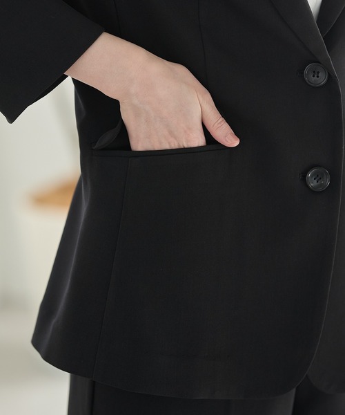 Honeys(ハニーズ)の「【ストレッチ・ウォッシャブル・イージーケア・接触冷感】8分袖2つ釦テーラードジャケット(テーラードジャケット・レディース・ネイビー/ベージュ/ブラック/グレー・3L/L/LL/M/S)」の15枚目の写真