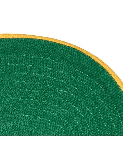 Mitchell&Ness(ミッチェル&ネス)の「Mitchell & Ness NBA TEAM SCRIPT 2.0 PRO SNAPBACK(ミッチェル&ネス NBA チーム スクリプト 2.0 プロ スナップバック)(キャップ・メンズ・パープル系/レッド系・FREE)」の5枚目の写真